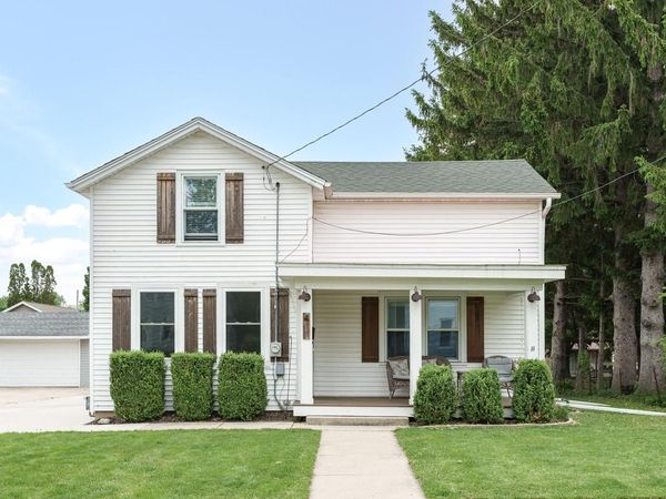 411 N Warren STREET, Watertown, WI 53098