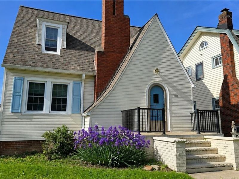 6818 Belmere Drive, Parma, OH 44129 Photo 1