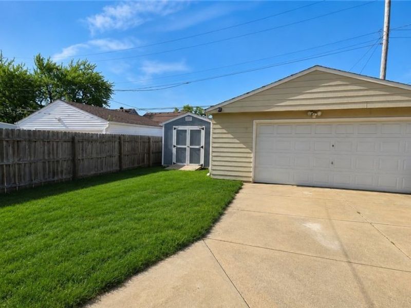 6818 Belmere Drive, Parma, OH 44129 Photo 16