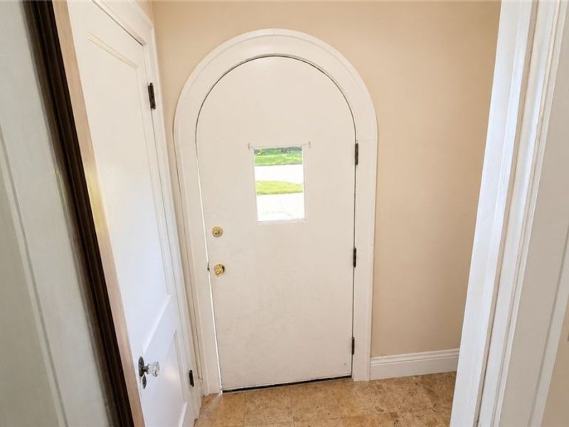 6818 Belmere Drive, Parma, OH 44129 Photo 7