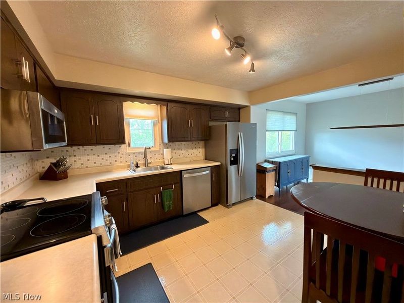 1700 Winchester Drive , Parma, OH 44134 Photo 19