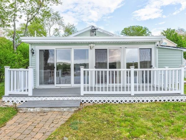 35 Sichols Colony Rd, Wales, MA 01081