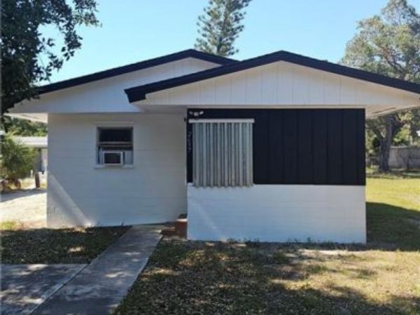 2657 Lafayette ST , FORT MYERS, FL 33916