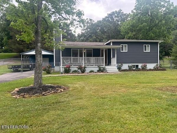 4539 Wildwood Springs Rd, Maryville, TN 37804