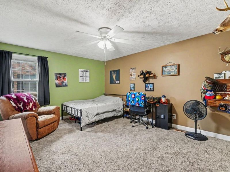 1890 Campbell Drive, Aberdeen, OH 45101 Photo 5