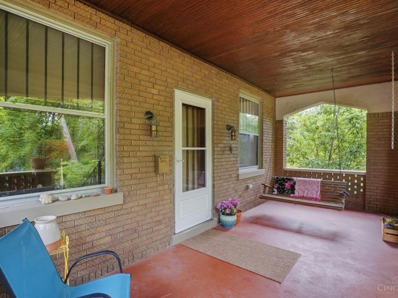1336 Hillcrest Road, Cincinnati, OH 45224 Photo 6