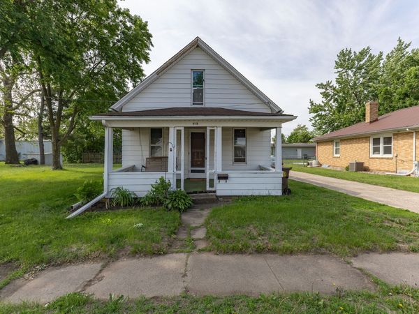 918 16th Avenue , Fulton, IL 61252