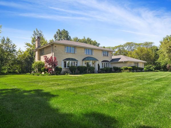 20820 N Middleton Drive , Kildeer, IL 60047