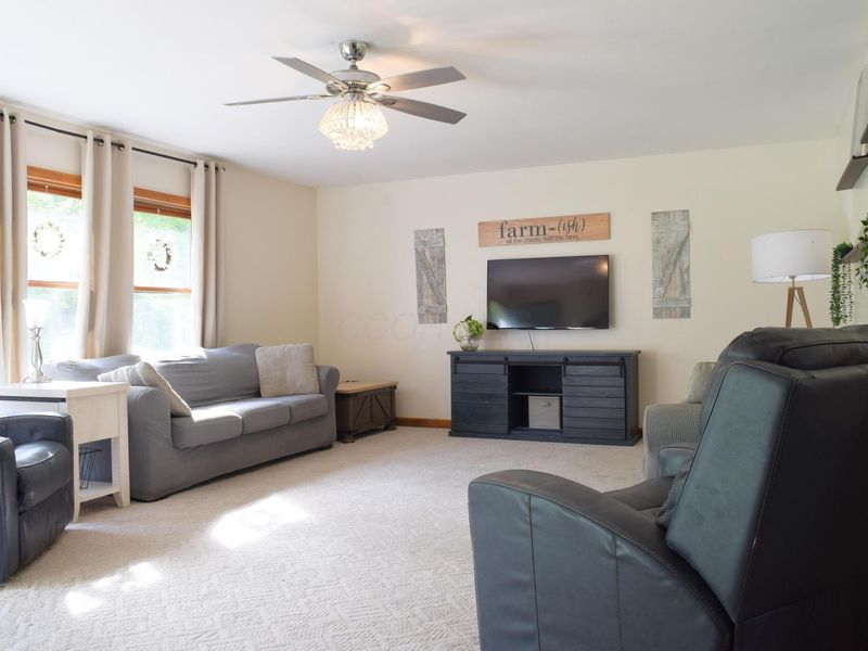 8801 Somerset Road, Thornville, OH 43076 Photo 5