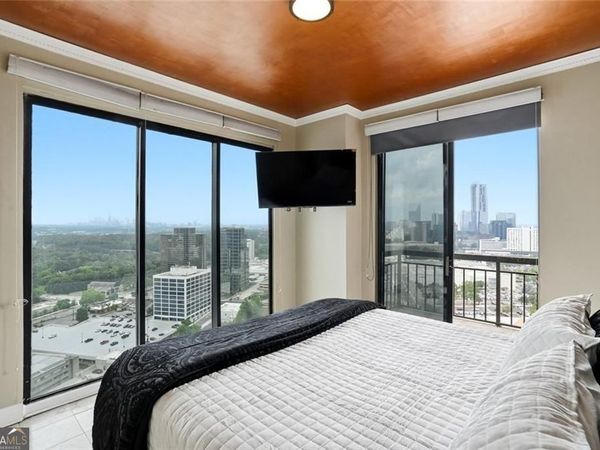 3481 Lakeside Drive, Unit PH TS5, Atlanta, GA 30326
