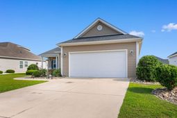 388 Hillsborough Dr. photo 4