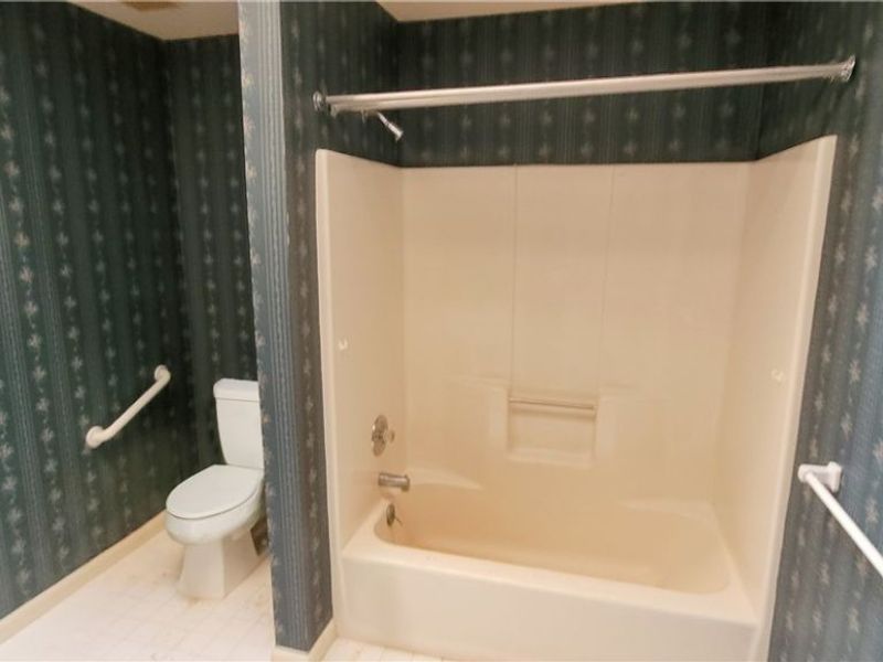 1745 Brookwood Drive, Akron, OH 44313 Photo 21