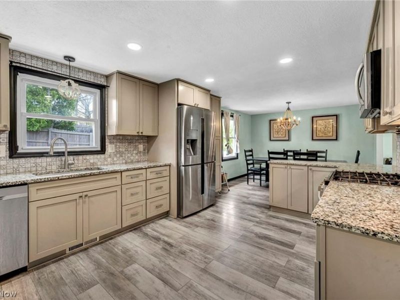 498 Bath Hills Boulevard , Akron, OH 44333 Photo 30