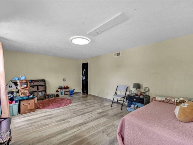 498 Bath Hills Boulevard , Akron, OH 44333 Photo 32