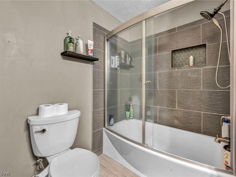 498 Bath Hills Boulevard , Akron, OH 44333 Photo 38
