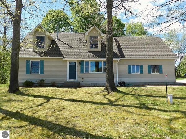 249 Peach Tree Drive, Traverse City, MI 49896