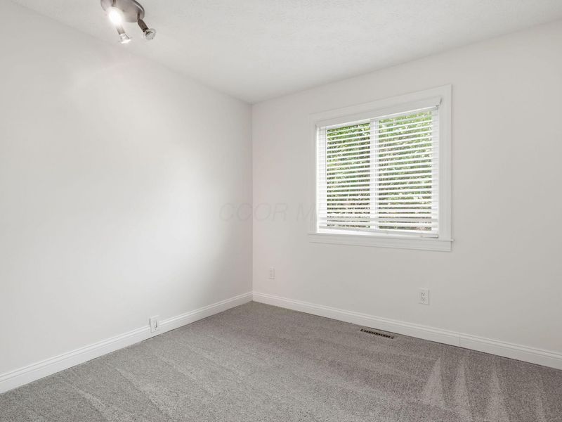 5641 Blendon Valley Drive , Columbus, OH 43230 Photo 41