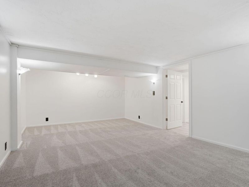 5641 Blendon Valley Drive , Columbus, OH 43230 Photo 50
