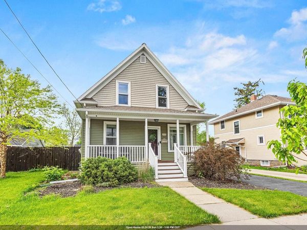 808 E HANCOCK STREET, Appleton, WI 54911