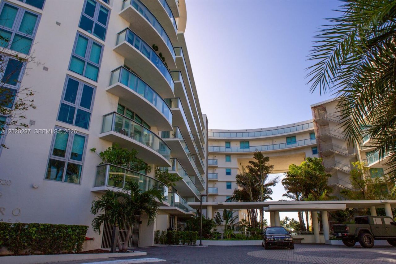 6620 Indian Creek Dr , Unit 310, Miami Beach, FL 33141 Photo