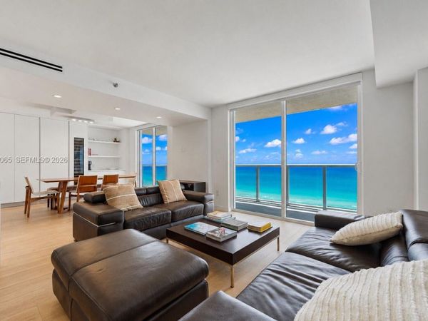 2457 Collins Ave , Unit 1703, Miami Beach, FL 33140