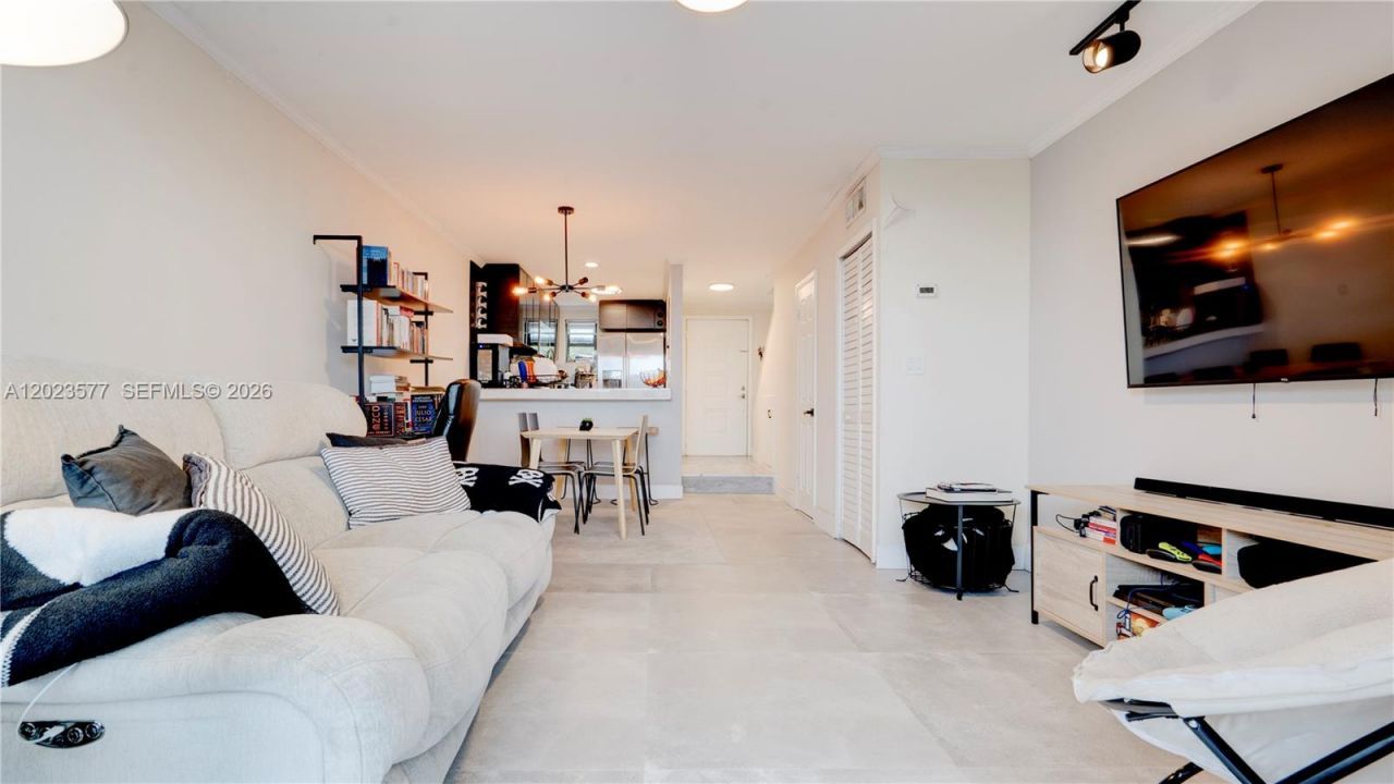 1901 NW S River Dr , Unit 12B, Miami, FL 33125 Photo