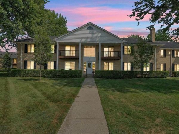 34680 Huntley Drive, Sterling Heights, MI 48312