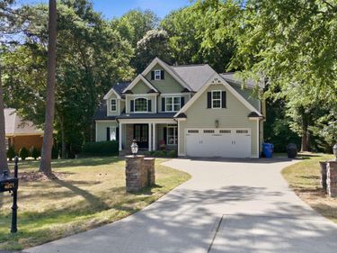 4821 Sweet Chestnut Lane, Raleigh, NC 27610