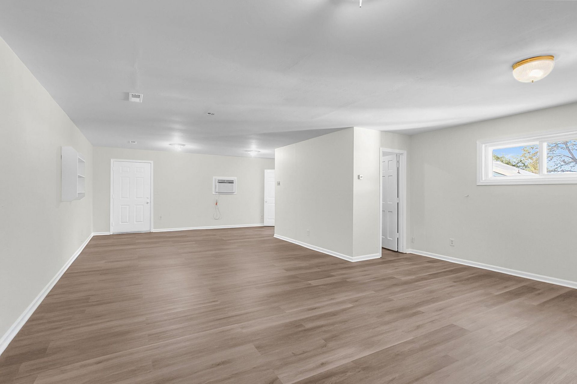 5433 Pennsylvania Avenue Photo 33
