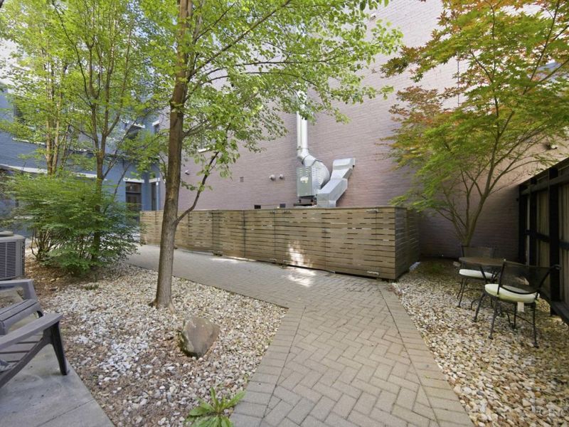 122 W Fifteenth St, Unit 222, Cincinnati, OH 45202 Photo 12