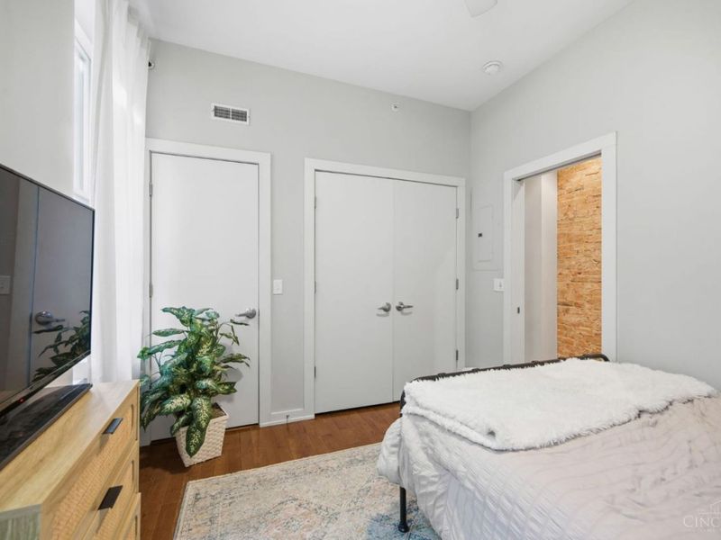 122 W Fifteenth St, Unit 222, Cincinnati, OH 45202 Photo 46