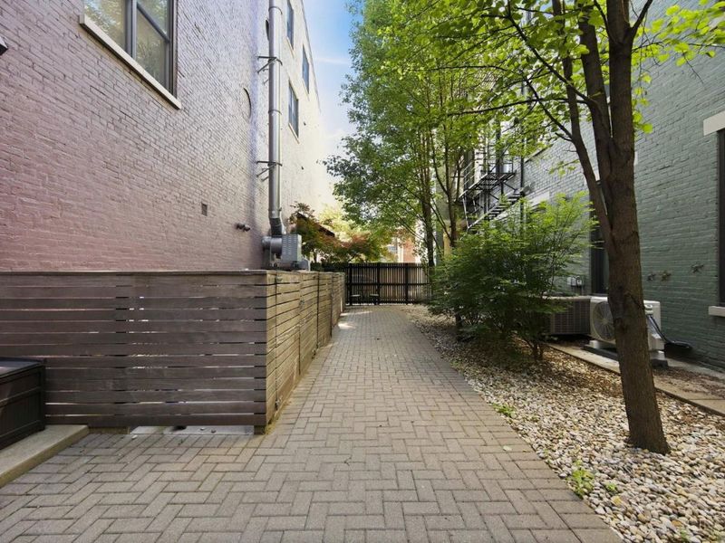 122 W Fifteenth St, Unit 222, Cincinnati, OH 45202 Photo 9