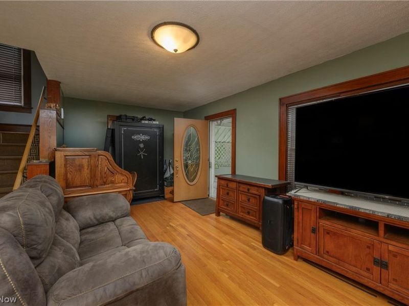 501 E 4th Street , Dover, OH 44622 Photo 11