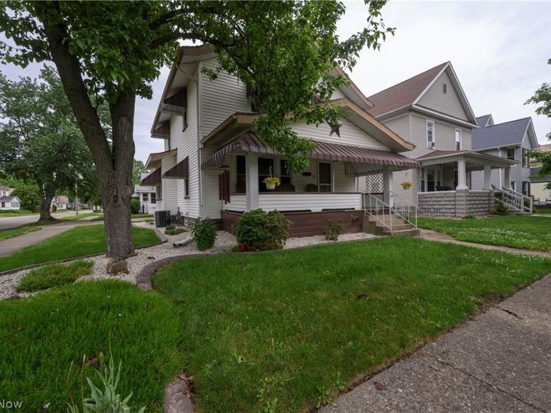 501 E 4th Street , Dover, OH 44622 Photo 3