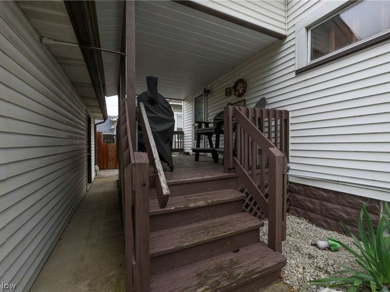 501 E 4th Street , Dover, OH 44622 Photo 6