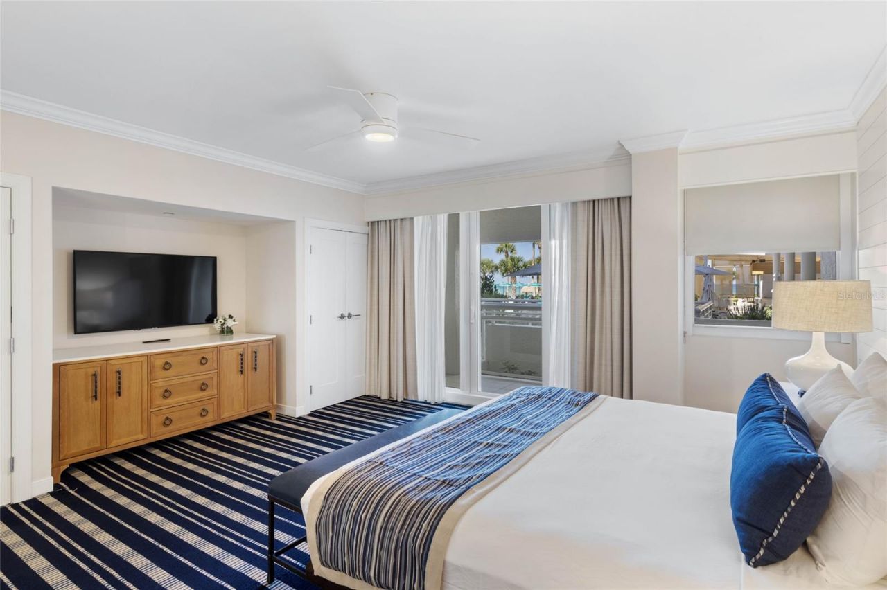 210 Sands Point Road, Unit 2101, Longboat Key, FL 34228 Photo