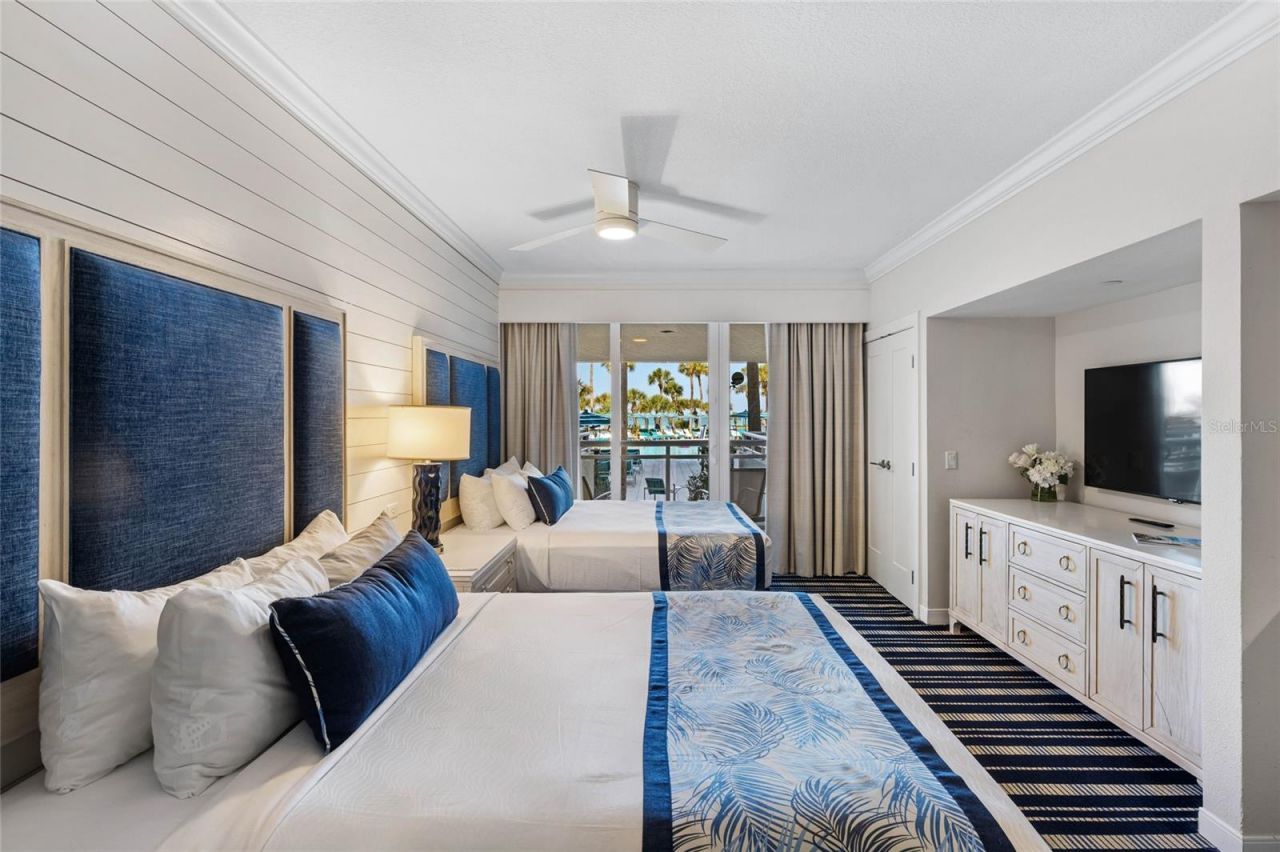 210 Sands Point Road, Unit 2101, Longboat Key, FL 34228 Photo