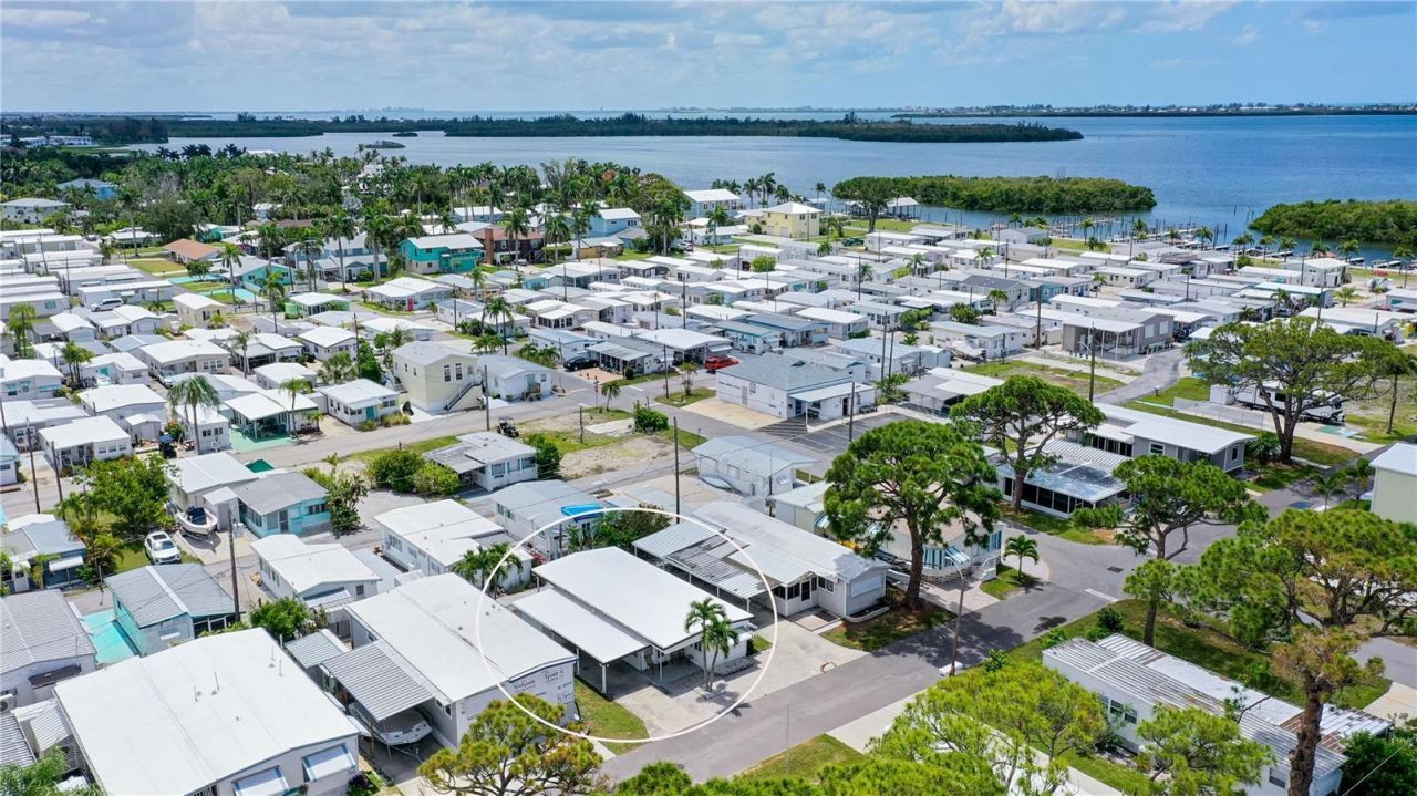 10315 Cortez Road W, Unit 30-5, Bradenton, FL 34210 Photo