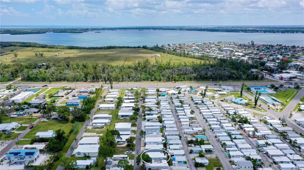 10315 Cortez Road W, Unit 30-5, Bradenton, FL 34210 Photo