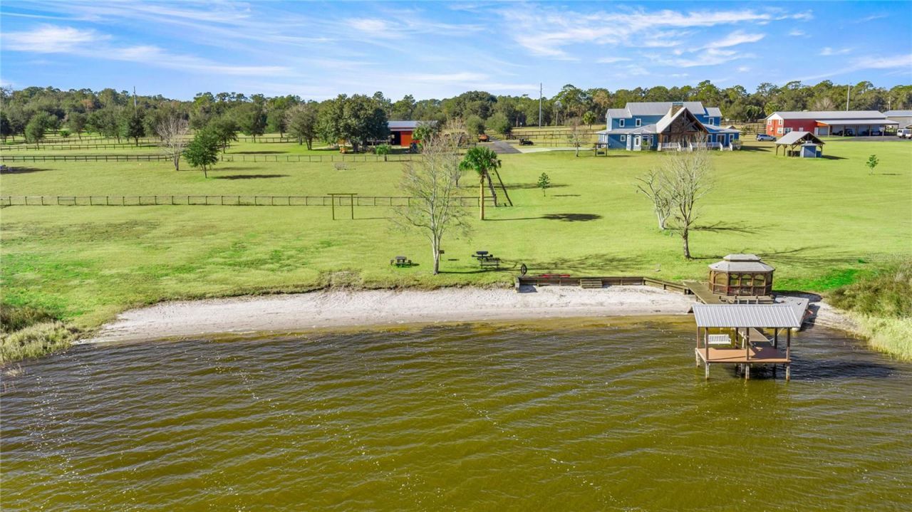 5251 SE 180th Avenue Road , Ocklawaha, FL 32179 Photo