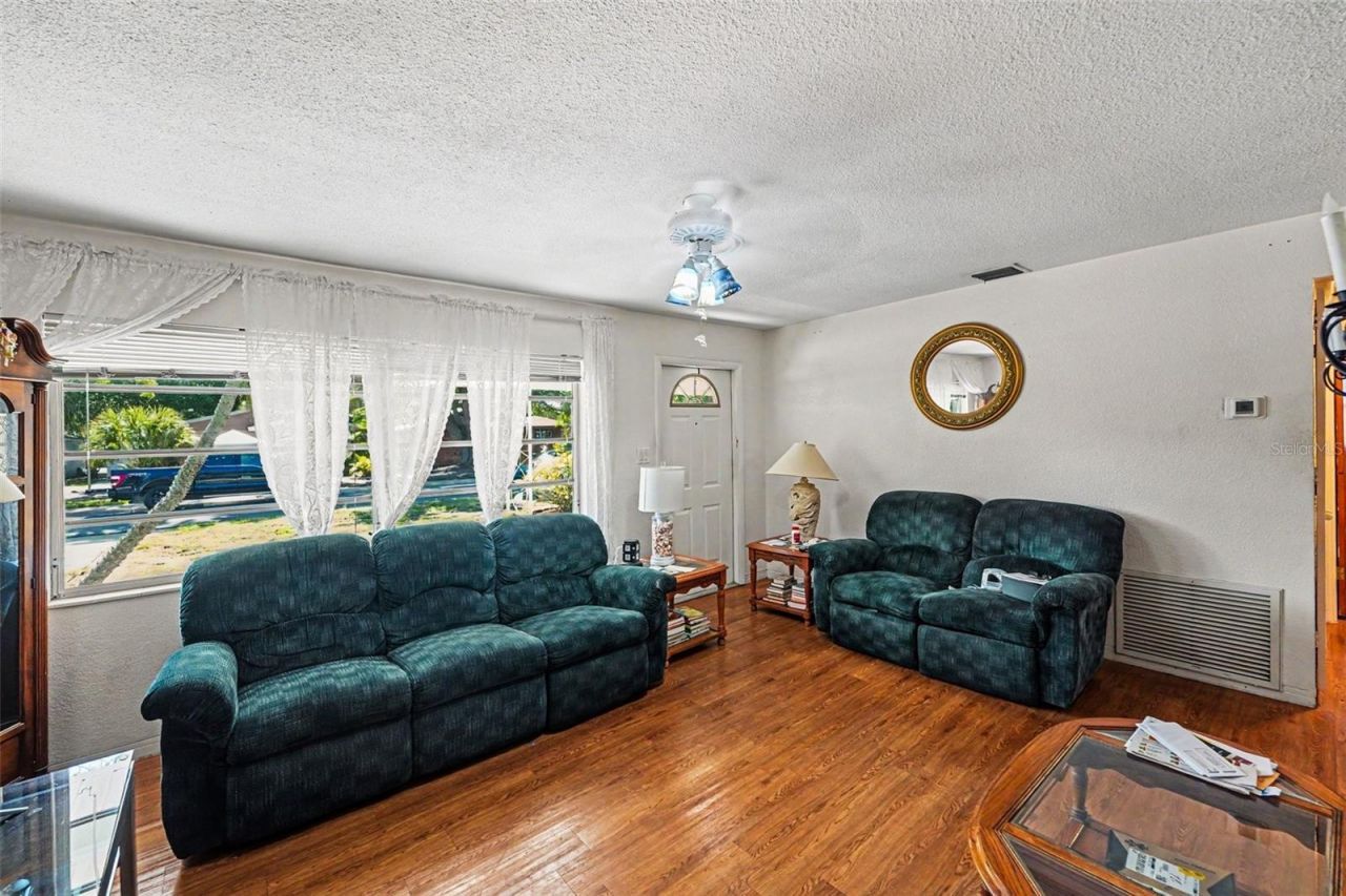 4040 19th St N, Saint Petersburg, FL 33714 Photo