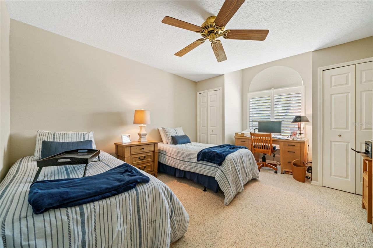 961 Live Oak Avenue Ne, Saint Petersburg, FL 33703 Photo