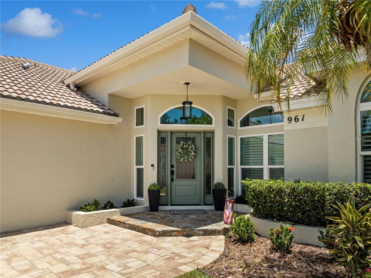 961 Live Oak Avenue Ne, Saint Petersburg, FL 33703 Photo