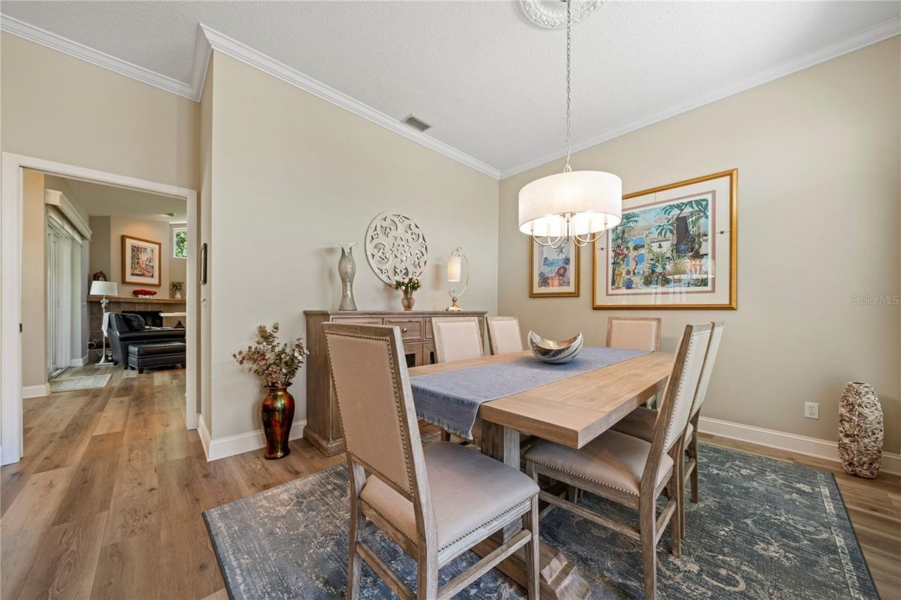 961 Live Oak Avenue Ne, Saint Petersburg, FL 33703 Photo