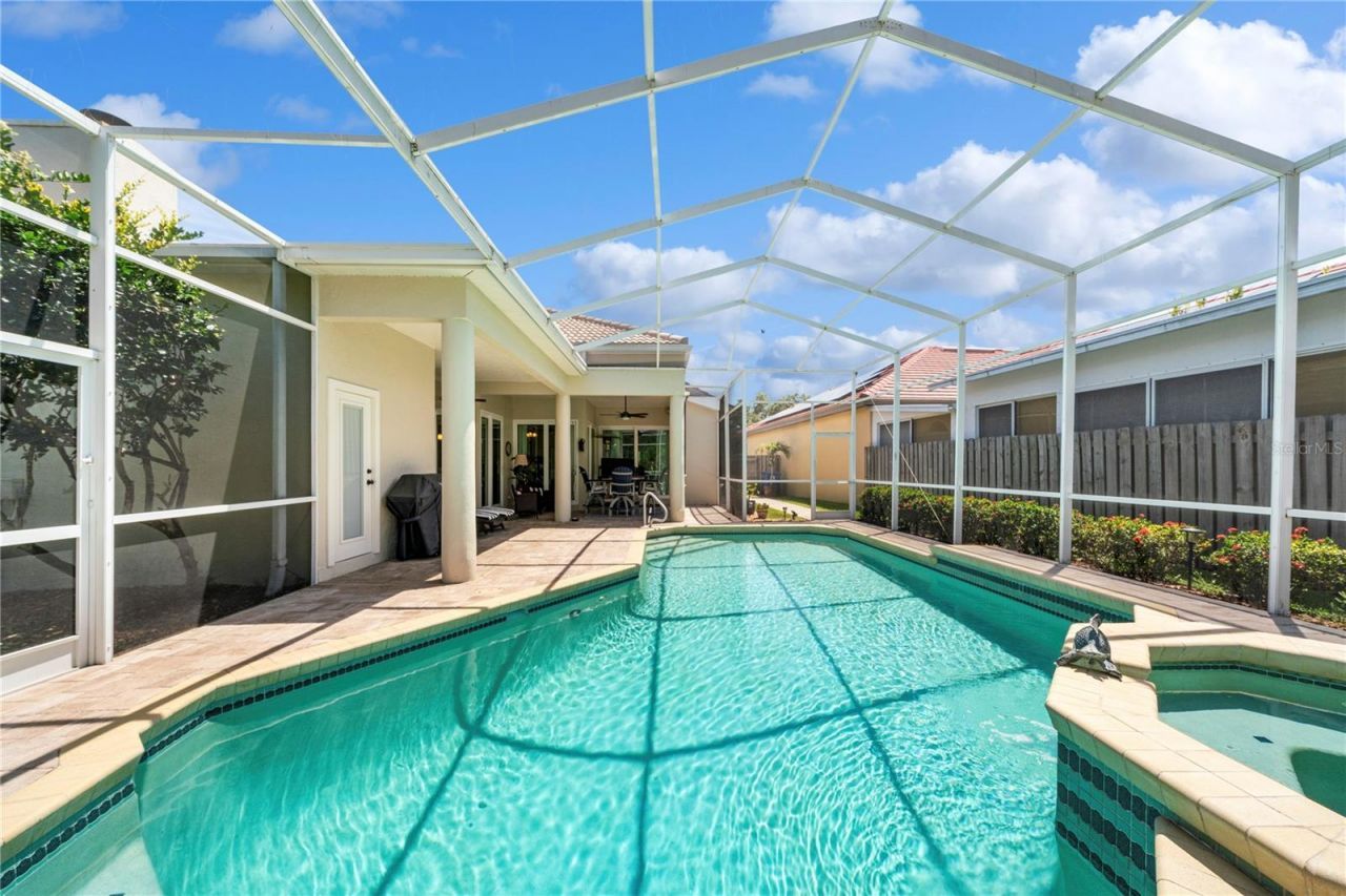 961 Live Oak Avenue Ne, Saint Petersburg, FL 33703 Photo