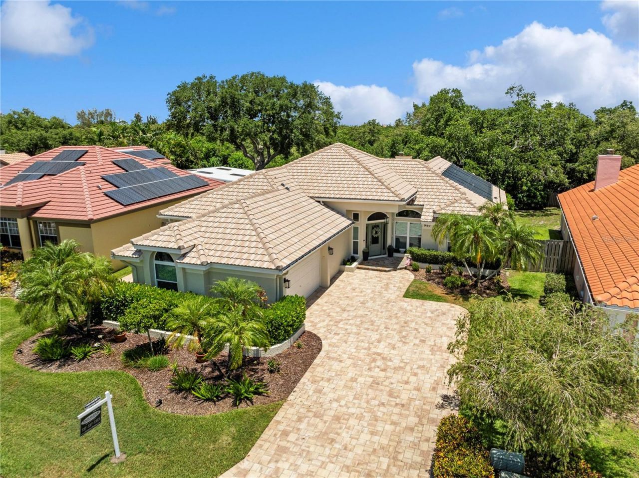 961 Live Oak Avenue Ne, Saint Petersburg, FL 33703 Photo