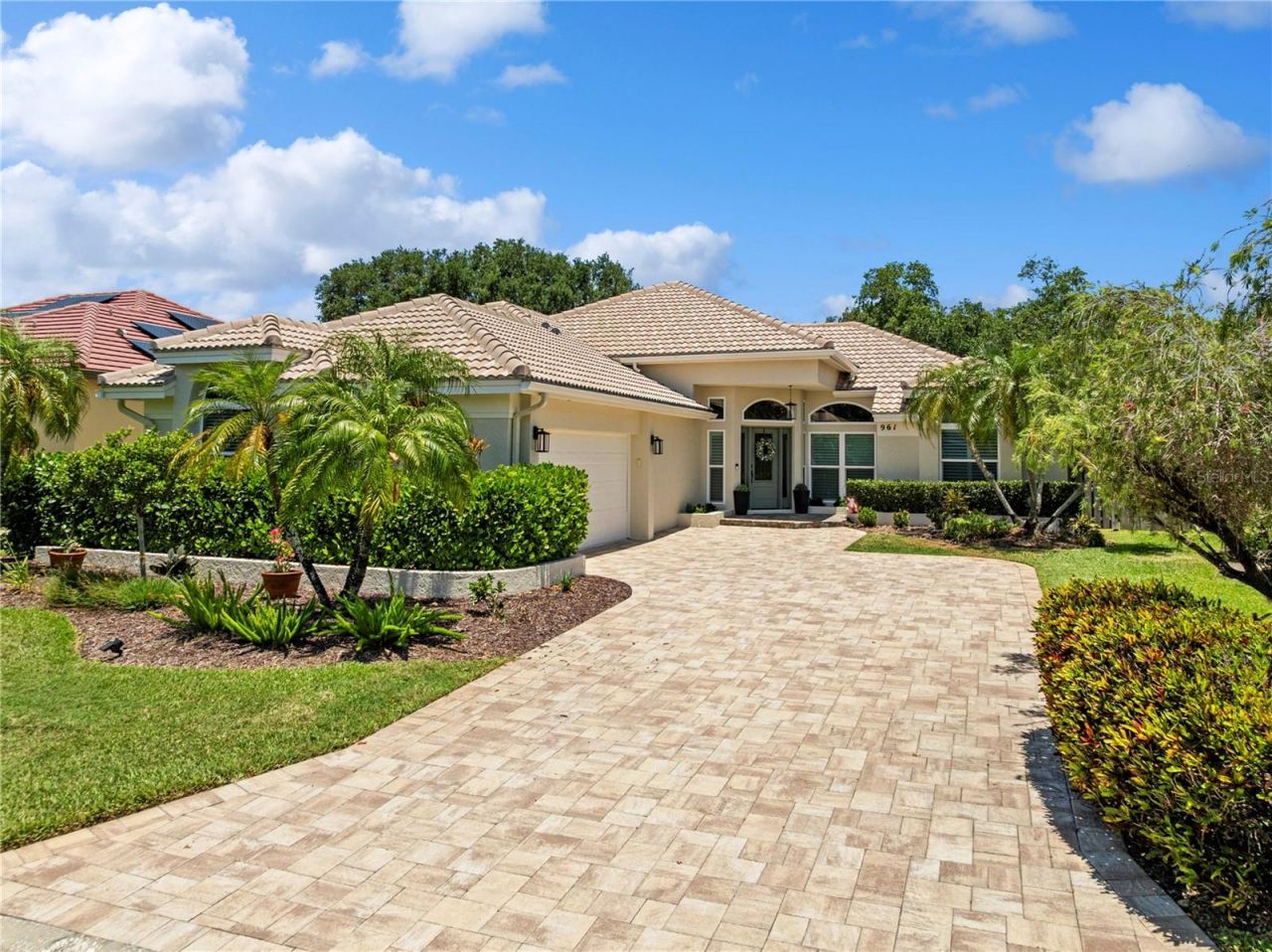 961 Live Oak Avenue Ne, Saint Petersburg, FL 33703 Photo