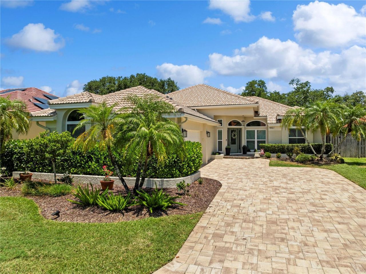 961 Live Oak Avenue Ne, Saint Petersburg, FL 33703 Photo