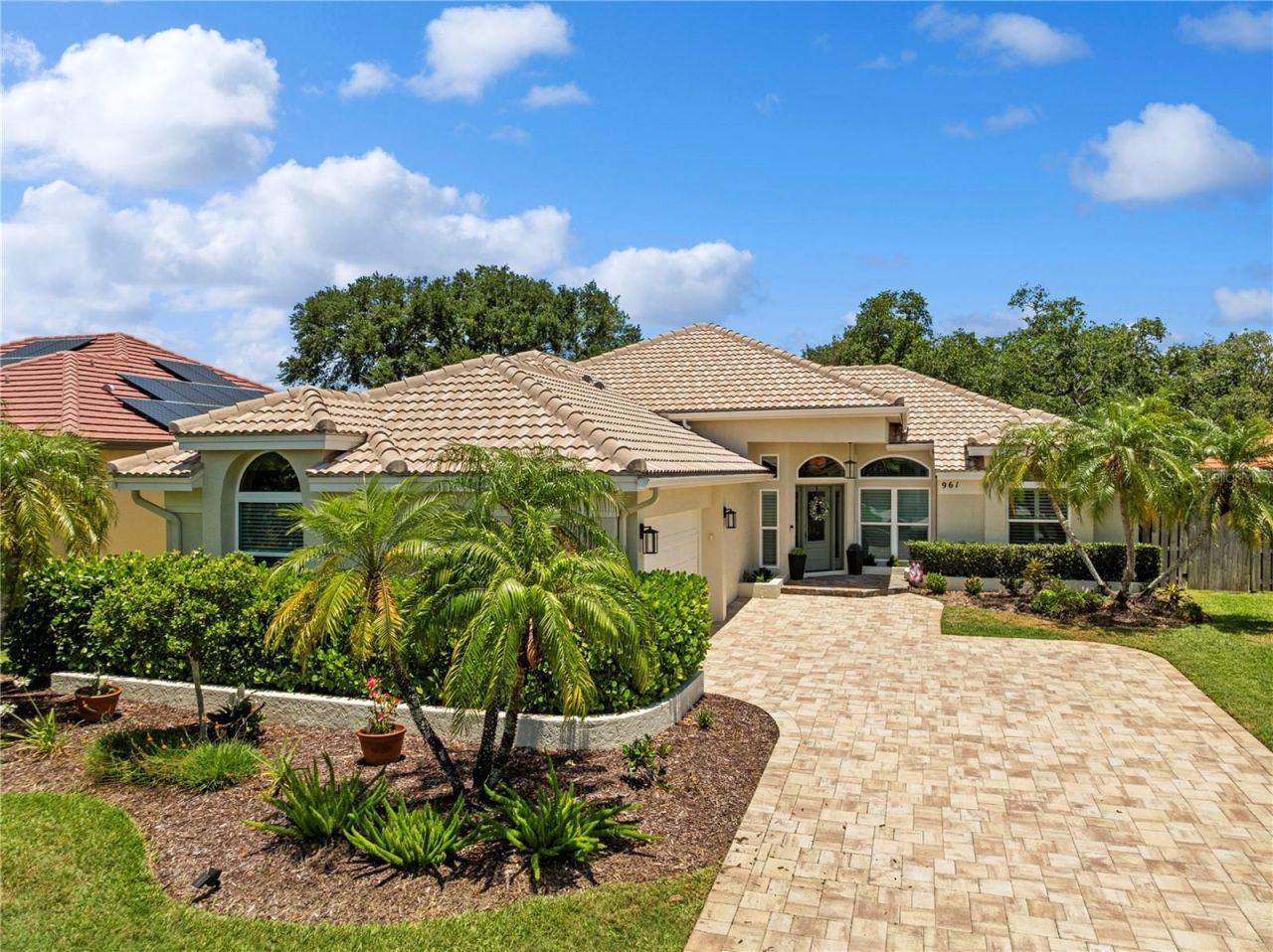 961 Live Oak Avenue Ne, Saint Petersburg, FL 33703 Photo