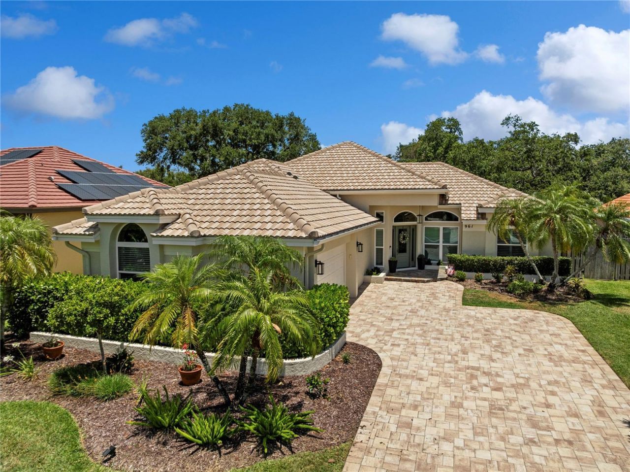 961 Live Oak Avenue Ne, Saint Petersburg, FL 33703 Photo